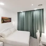 Pensión Mergellina E Fantasia