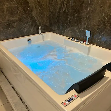 Guest house Mergellina E Fantasia Naples